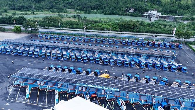 兆瓦超充重卡车型5.jpg 兆瓦超充重卡车型5.jpg